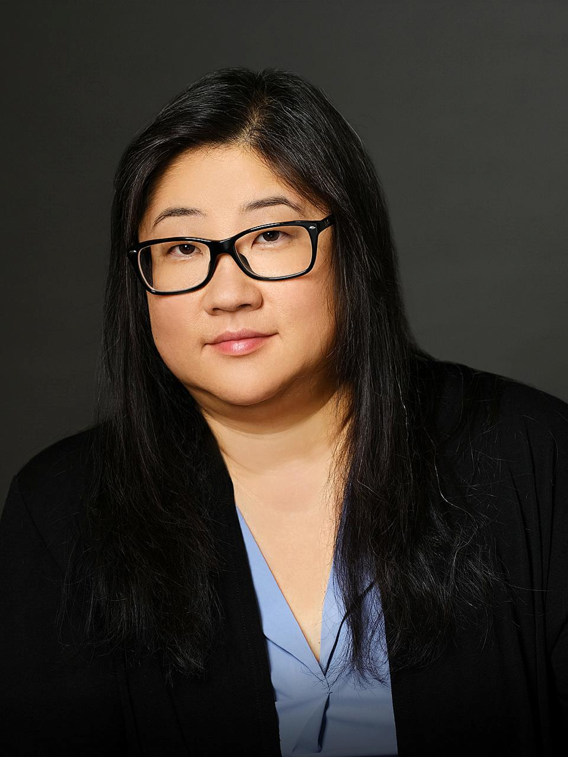 Lisa Young headshot